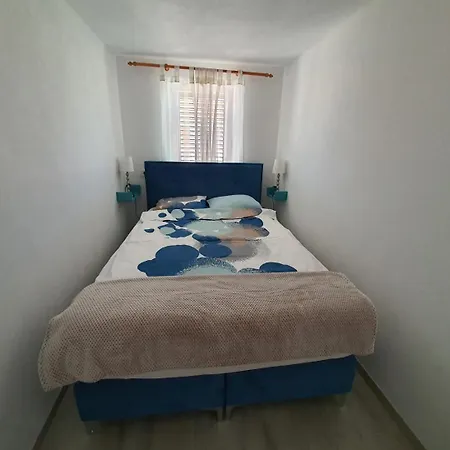 Domitrovic Apartamento *