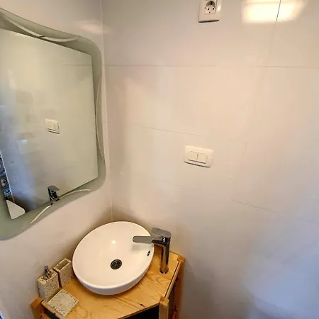 Domitrovic * Pirovac