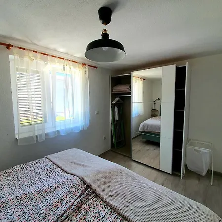 Domitrovic Apartamento *