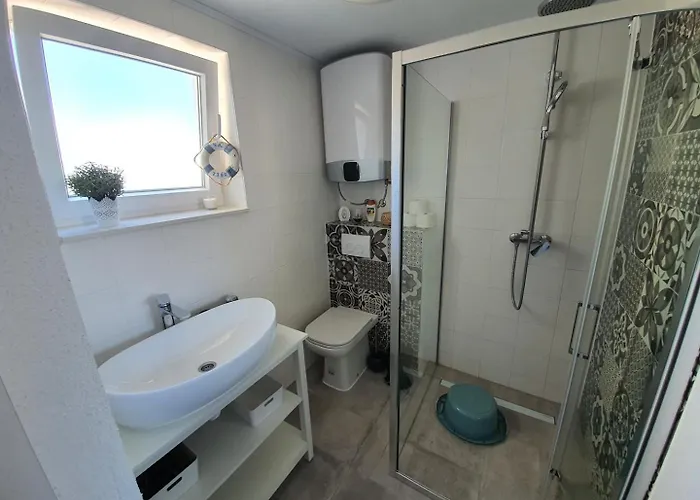 Domitrovic アパート